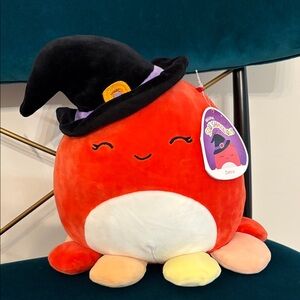 Squishmallows Detra the Octopus Witch